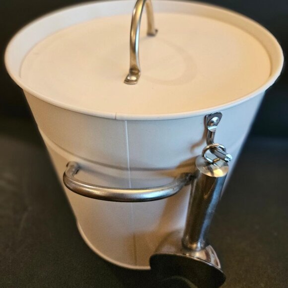 White metal double handle ice bucket w metal ice scoop, 3QT - Picture 1 of 7
